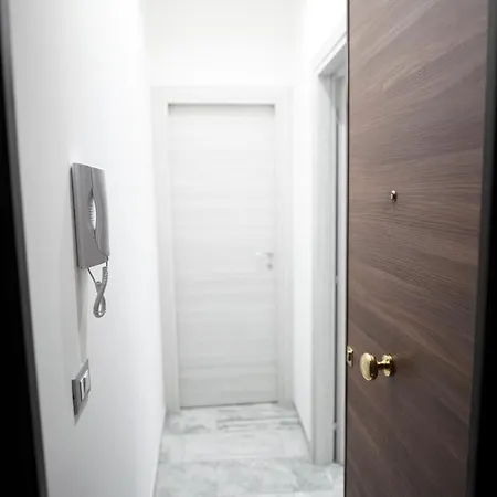Luxury * Katania